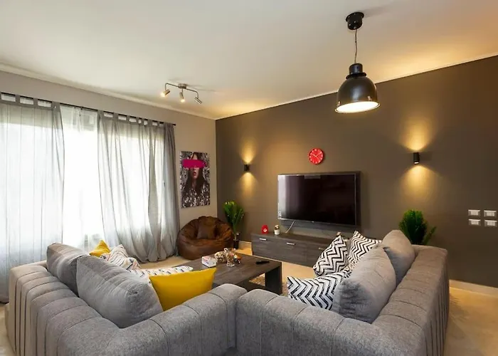 Wide Garden View 2Br New Cairo